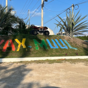 cenotes de yax muul